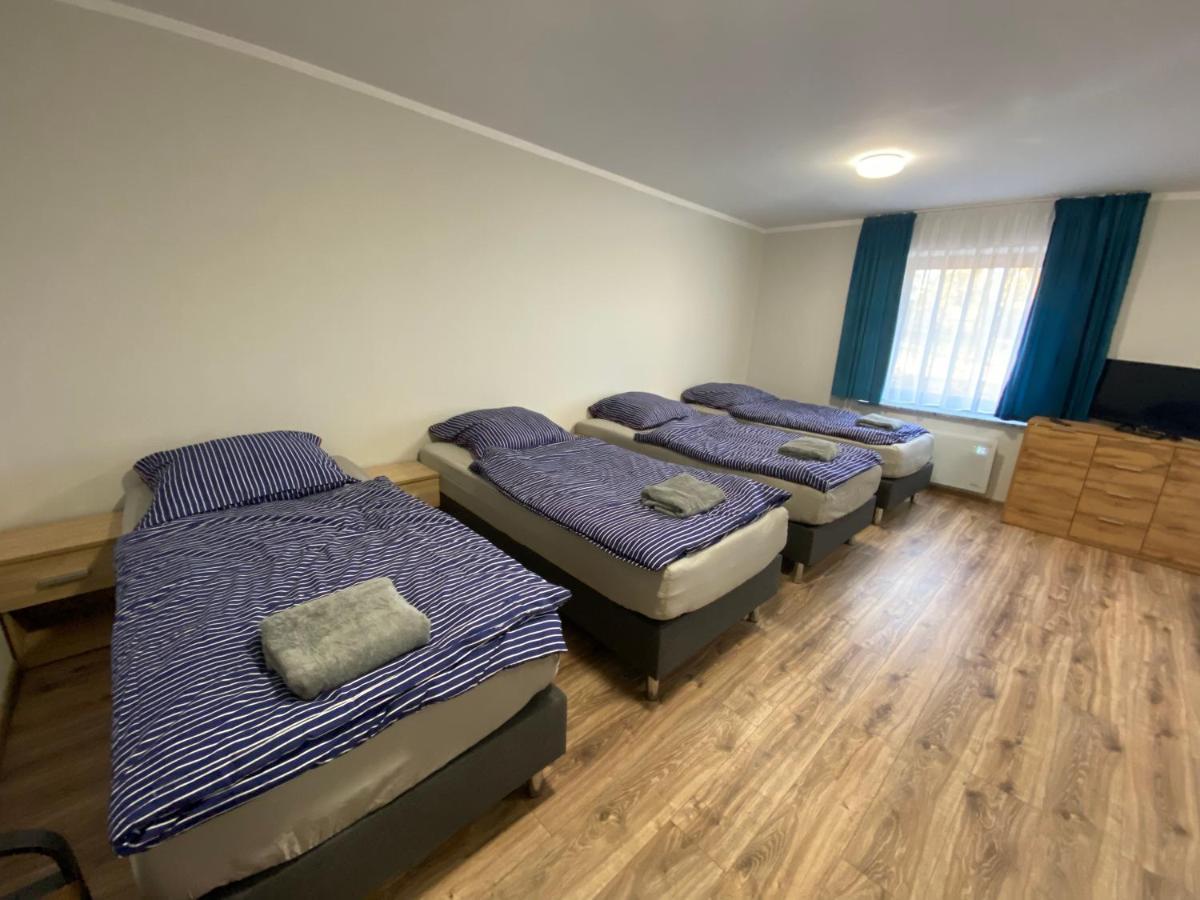 Hotelik Nad Zalewem 10 Km Od Legnicy Legnica Bagian luar foto