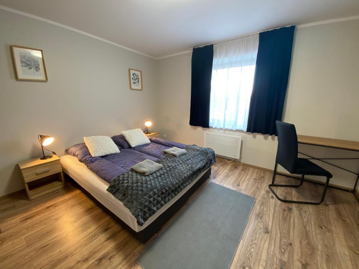 Hotelik Nad Zalewem 10 Km Od Legnicy Legnica Bagian luar foto