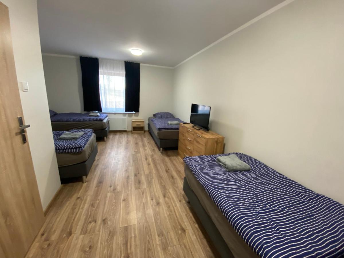 Hotelik Nad Zalewem 10 Km Od Legnicy Legnica Bagian luar foto