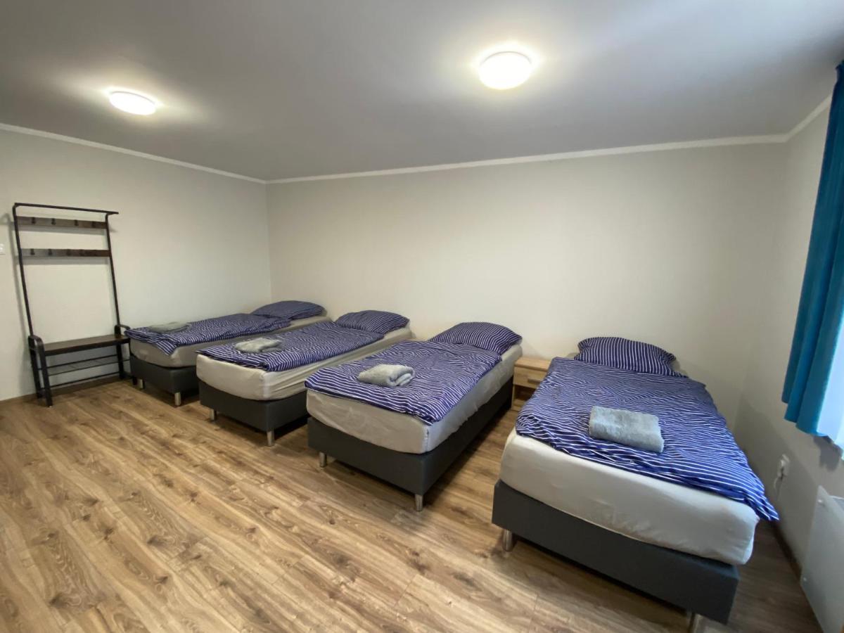 Hotelik Nad Zalewem 10 Km Od Legnicy Legnica Bagian luar foto