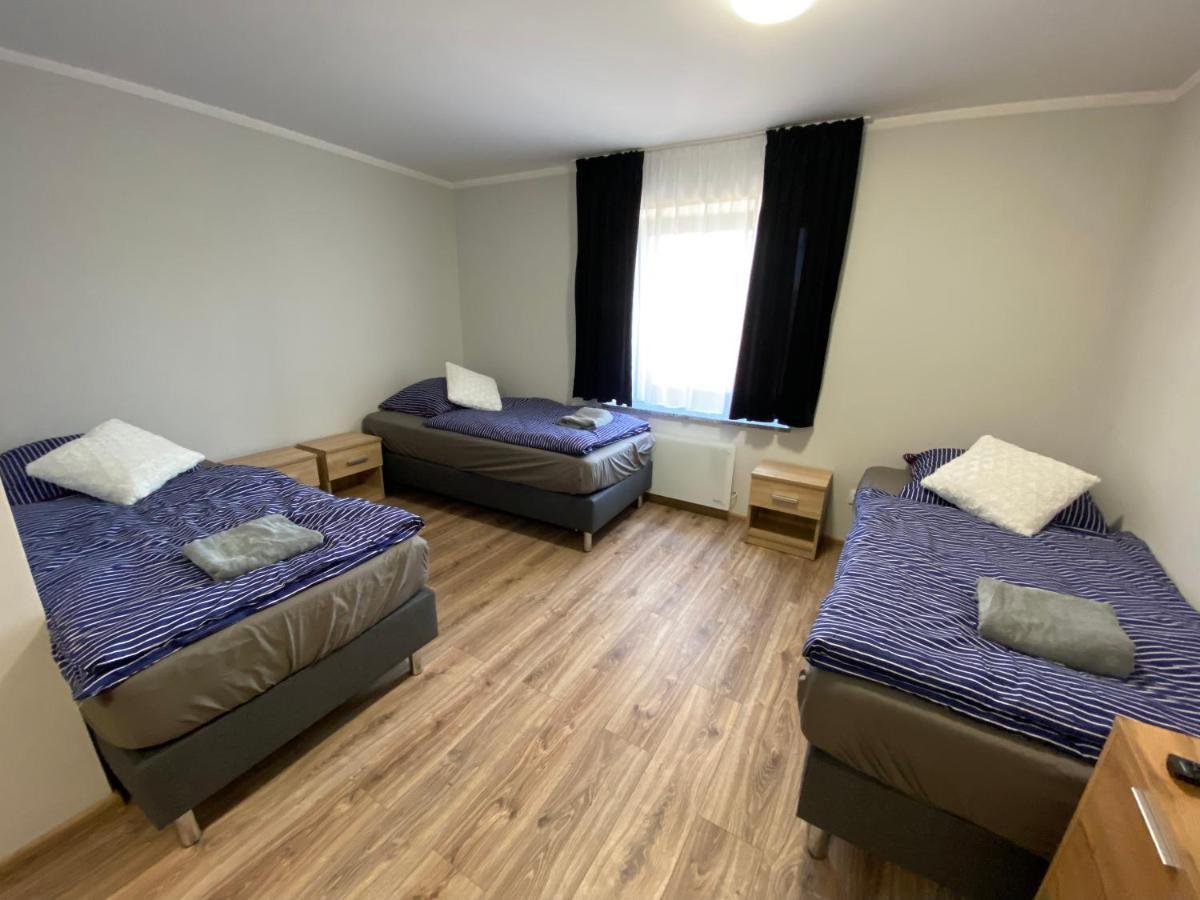Hotelik Nad Zalewem 10 Km Od Legnicy Legnica Bagian luar foto